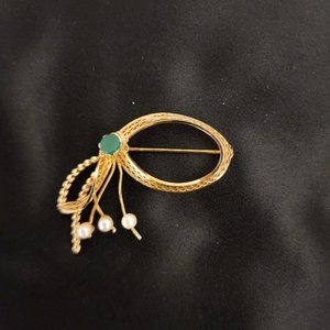 Vintage Art Nouveau Style Brooch with Faux Pearls